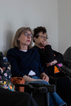 Seniorka podczas warsztatów